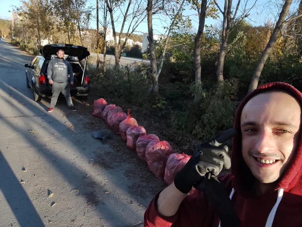 Členovia Trash Heroes Košice